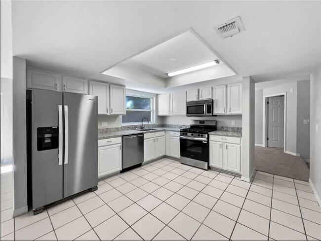 Foto del edificio - 831 Haulover Dr