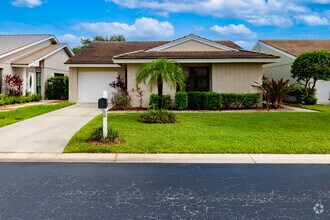 Building Photo - 2525 SW Egret Pond Cir