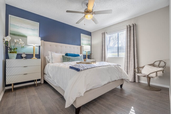 Building Photo - Berkdale Apartments