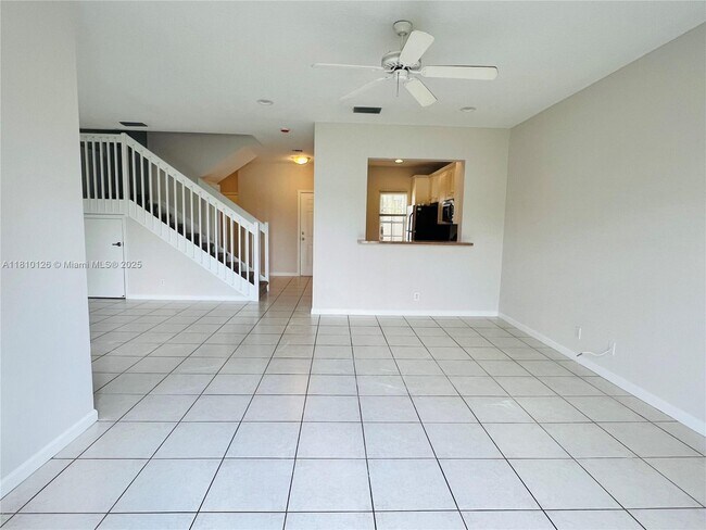 Foto del edificio - 1647 Hawthorne Pl