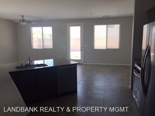 Building Photo - 4 br, 2.5 bath House - 9023 Sea Grass Bay ...