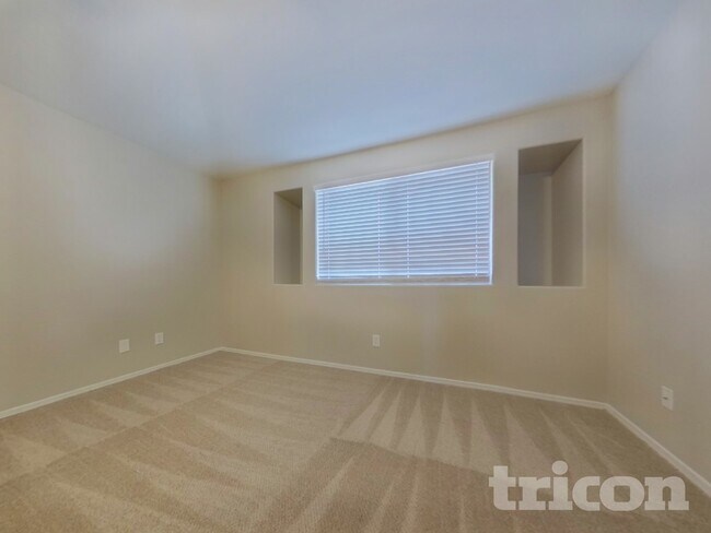 Foto del edificio - 10791 W Rio Vista Ln