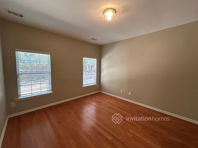 Building Photo - 2136 Appaloosa Way