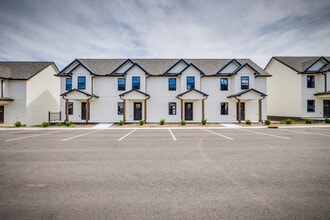 Building Photo - Emerson Park