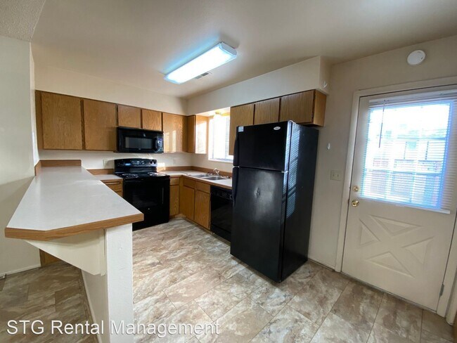 Building Photo - 2 br, 1.5 bath House - 980 N. 1725 St. W. #45