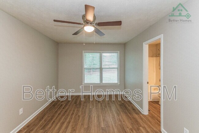 Building Photo - 7312 Pebblebrook Dr