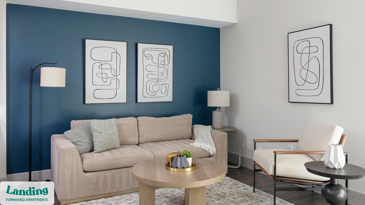 Foto principal - 2323 E Highland Ave