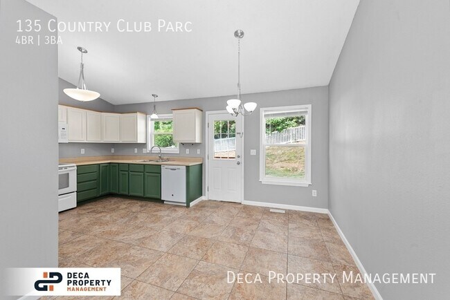 Building Photo - 135 Country Club Parc Ct