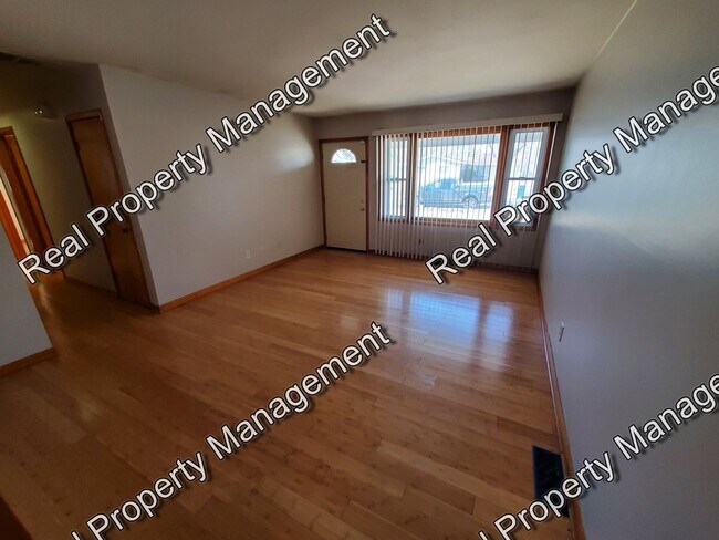Foto del edificio - 3 Bedroom Ranch