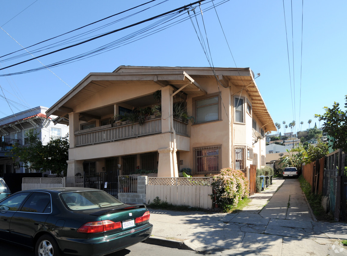 Primary Photo - 1414-1418 1/2 Logan St