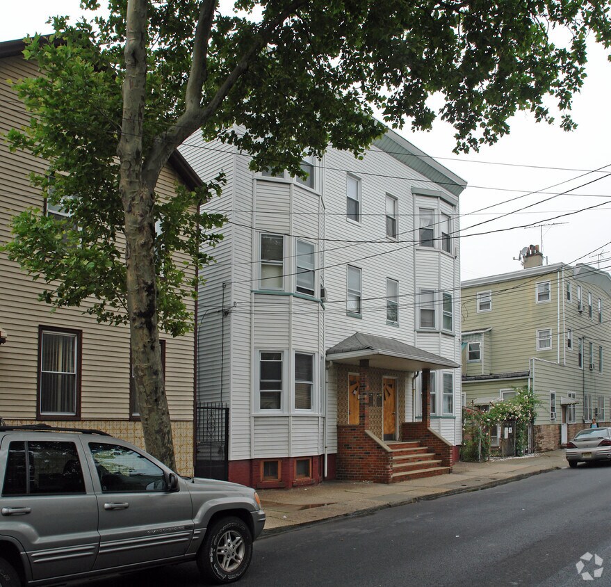 Foto del edificio - 93 Niagara St