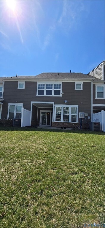 Foto del edificio - 5612 Benoni Ct