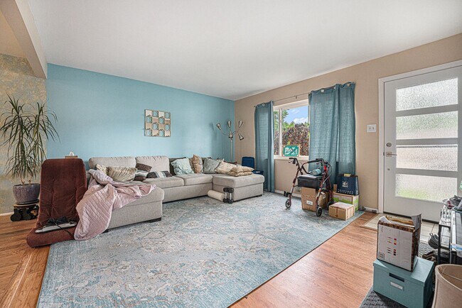 Foto del edificio - Beautiful 3 Bed 2.5 Single Family Home in ...