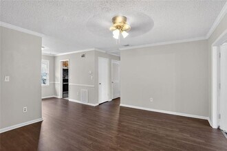 Building Photo - 53 Monet Ct NW
