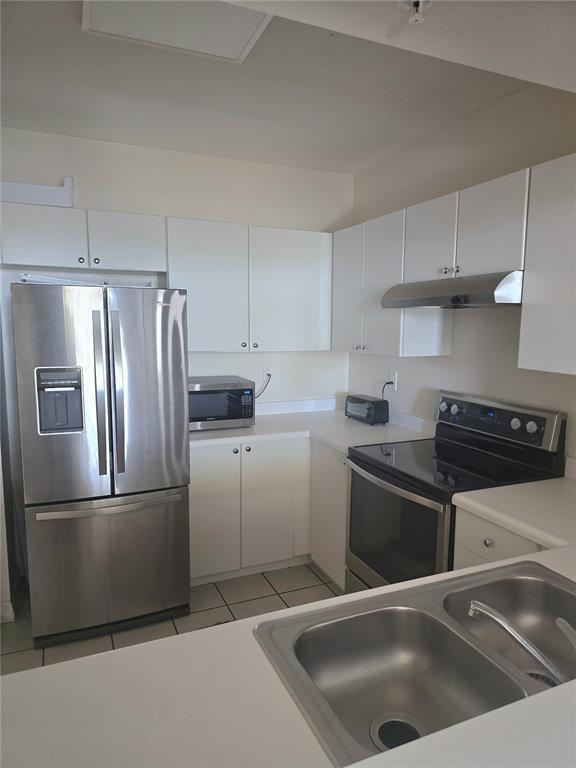 Foto del edificio - 3020 NE 32nd Ave
