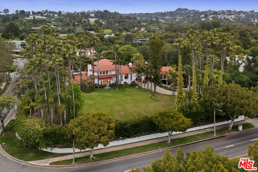 Foto principal - 9451 W Sunset Blvd