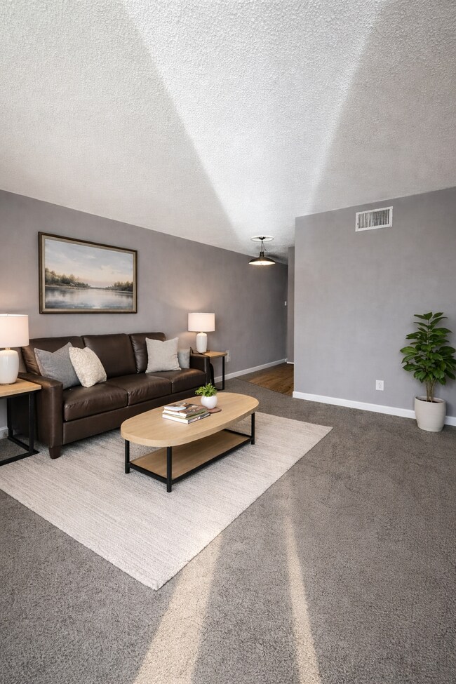 Foto del edificio - 690 Hudson St