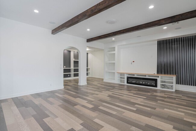 Building Photo - Spacious 4 Bed Owasso Home!