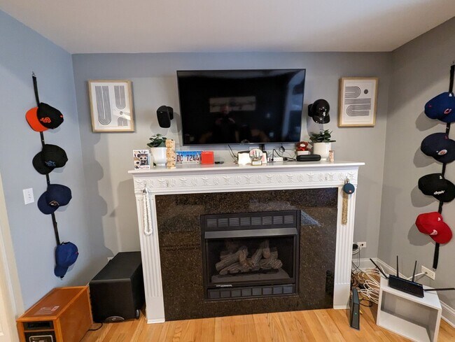 Foto del edificio - Exquisite Rogers Park 2b/2b Condo Rental