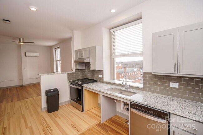 Foto del edificio - 197 N 2nd St