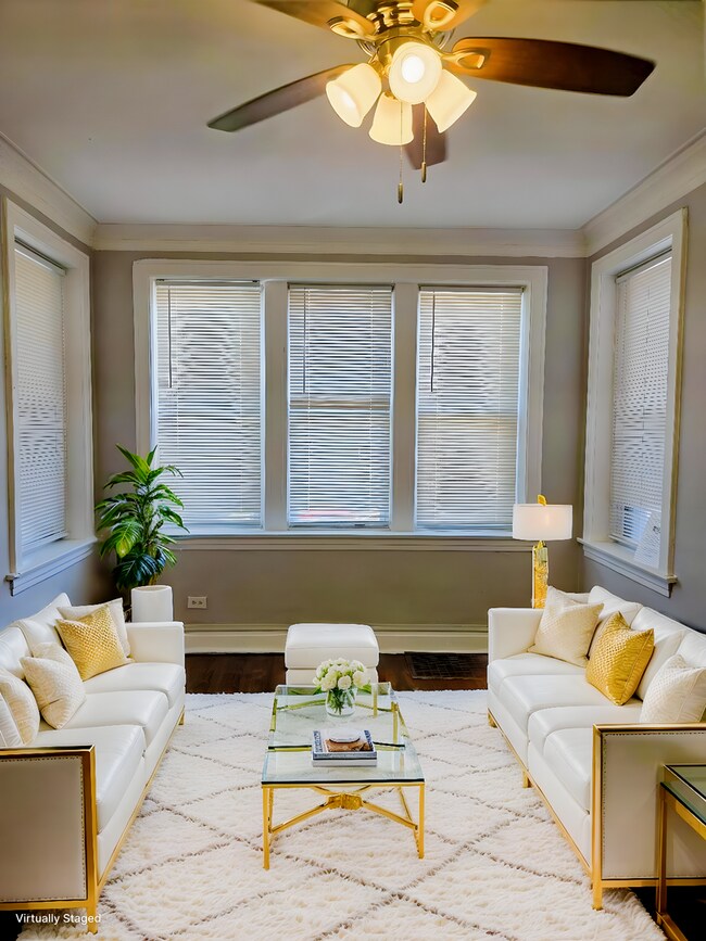 Foto del edificio - 6838 S Maplewood Ave
