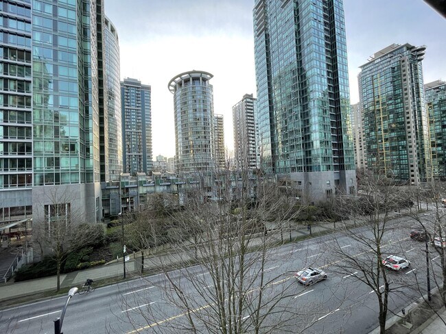 Building Photo - 1239 W Georgia St