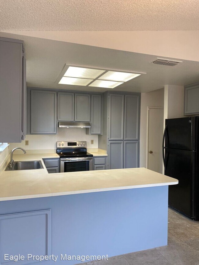 Building Photo - 2 br, 2 bath House - 8723 Rooster Way