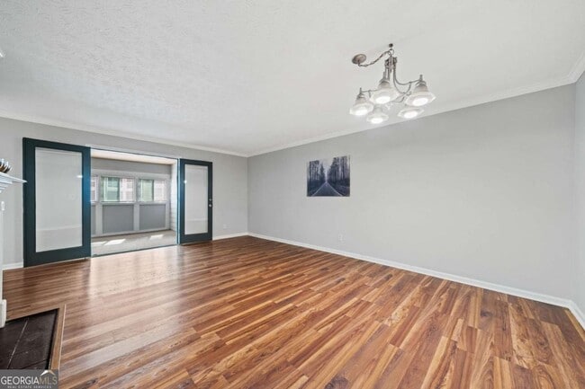 Foto del edificio - 717 Beaufort Cir