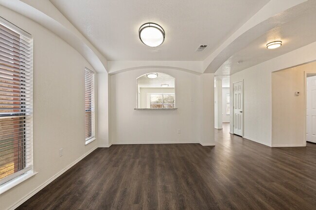 Foto del edificio - Completely Renovated Home in Arlington!