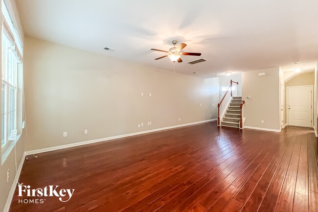 Building Photo - 8946 Cat Tail Pond Rd