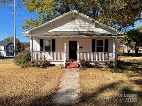 Building Photo - 312 Chestnut Ave