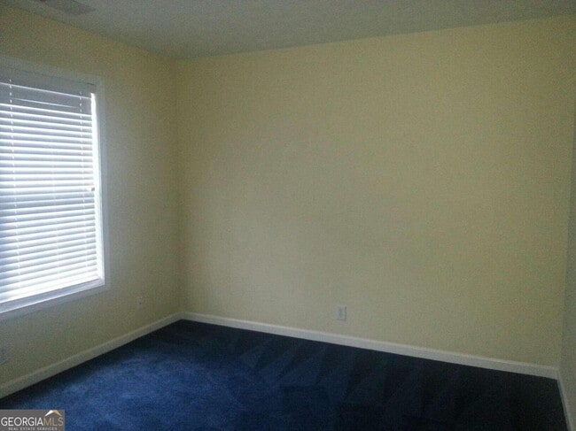 Building Photo - 46 Stonehedge Dr