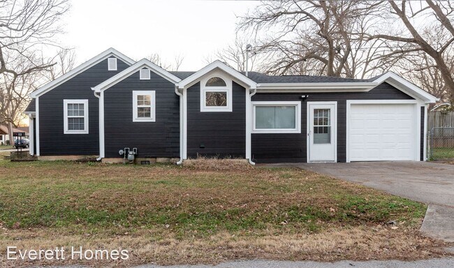 Building Photo - 2 br, 1 bath House - 525 E Cozy St