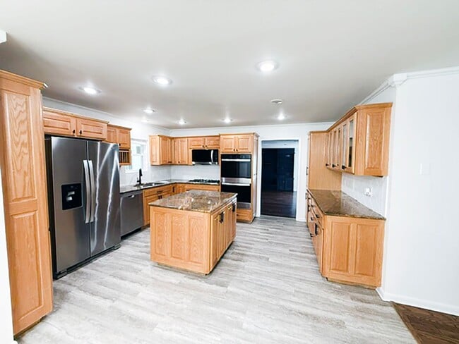 Building Photo - Home for Rent in Benton!