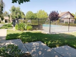 Building Photo - 10231 Parish Pl