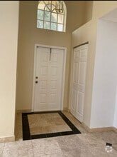 Building Photo - 10266 Serene Meadow Dr N
