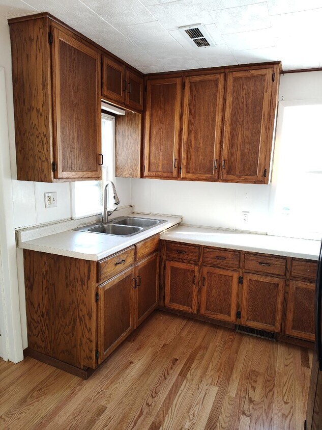 Kitchen - 200 W Mill St