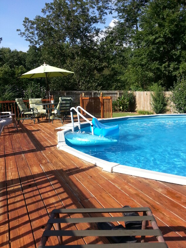 Primary Photo - 275 Postwood Ct
