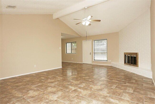 Foto del edificio - 22518 John Rolfe Ln