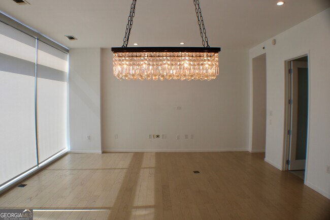 Foto del edificio - 45 Ivan Allen Jr Blvd NW