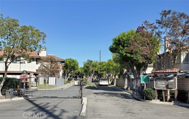 Primary Photo - 8531 Meadow Brook Ave