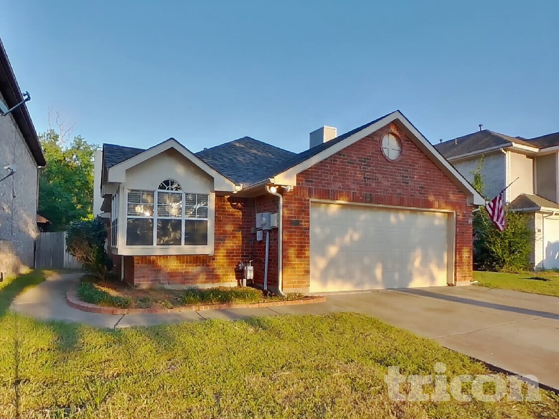 Foto principal - 5208 Wolverton Ct