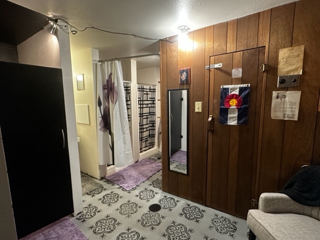 Foto del edificio - 104 W Spruce St
