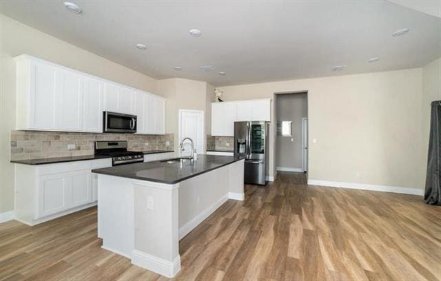 Foto del edificio - 7609 Sunset Blvd