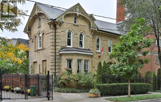 Photo du bâtiment - 4 Wellesley Pl