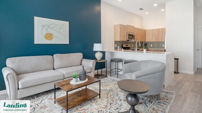 Building Photo - 5256 International Dr