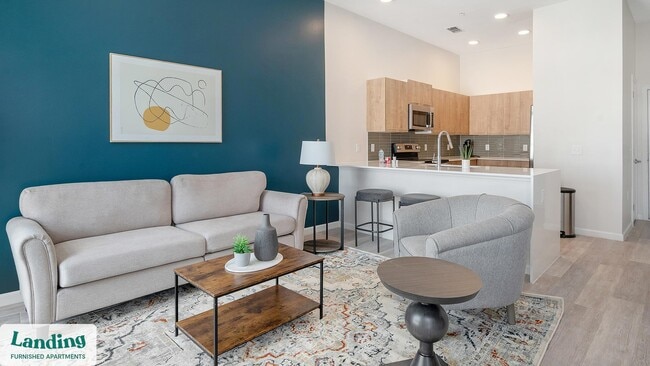 Building Photo - 5256 International Dr