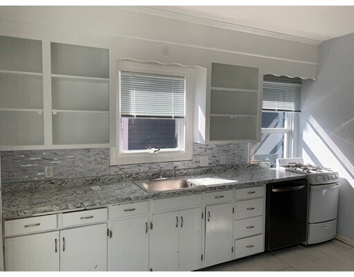 Foto del edificio - 17 Fremont Ave