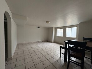Building Photo - 273-275 N 300 W