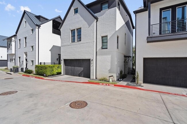 Building Photo - 1719 Spyglass Dr